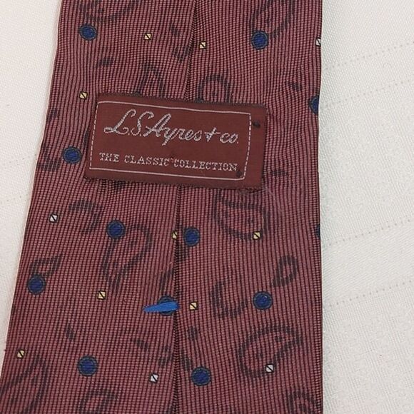 Vintage L.S. Ayres & Co The Classic Collection Vintage Silk Neck Tie - Picture 4 of 6